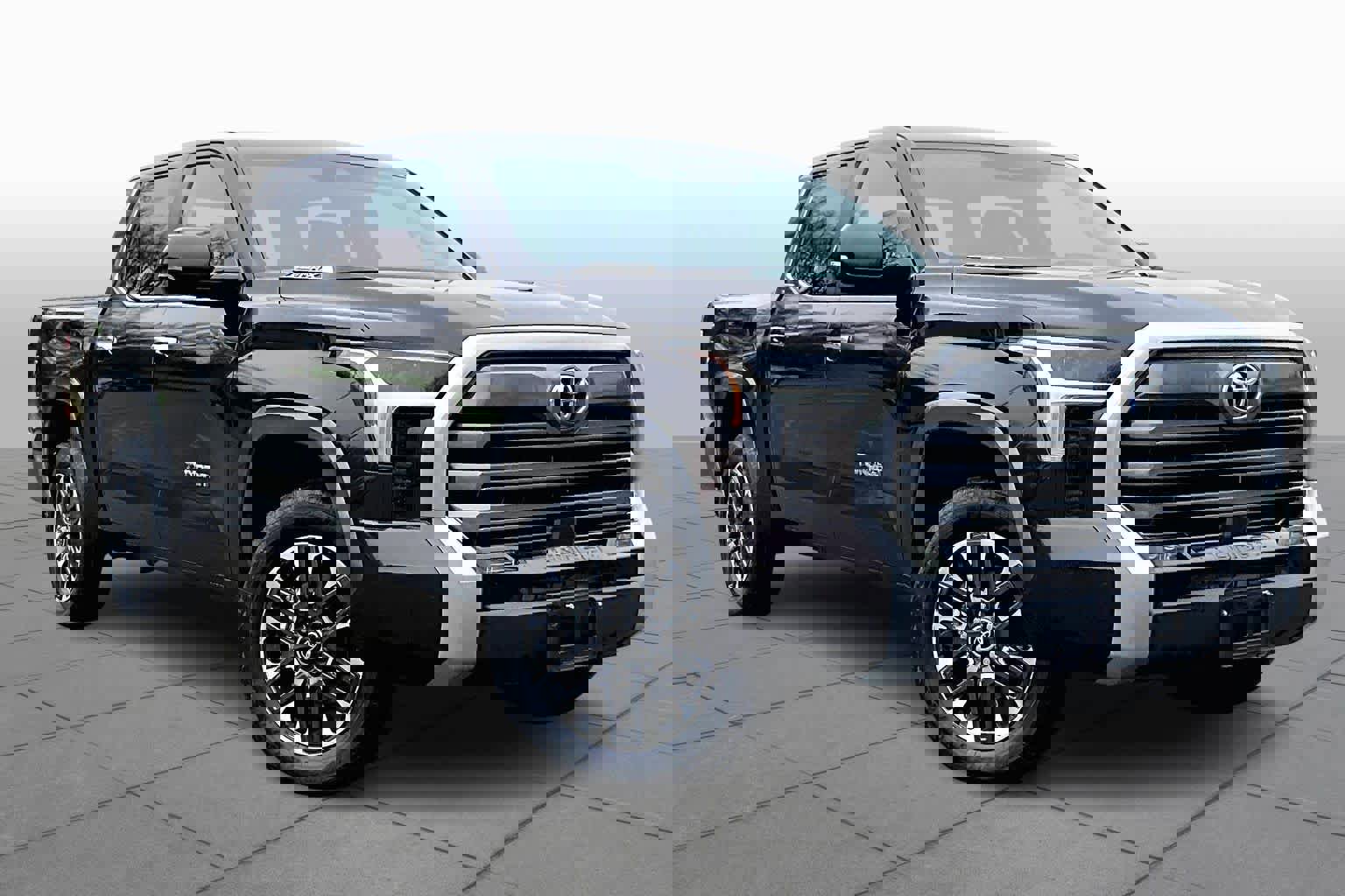 Used 2024 Toyota Tundra Limited image 3