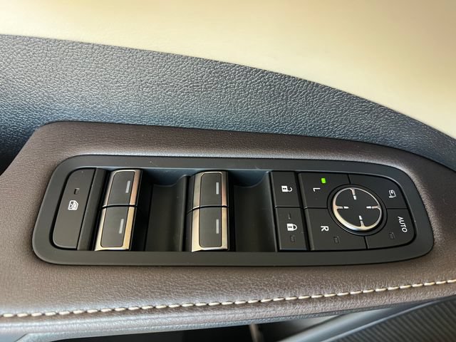 New 2026 Lexus RX 350 w/ Convenience Package AWD/4WD image 37