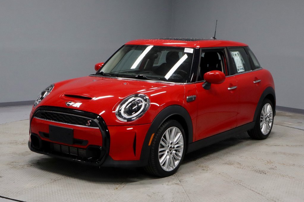 Used 2024 MINI Cooper S image 8