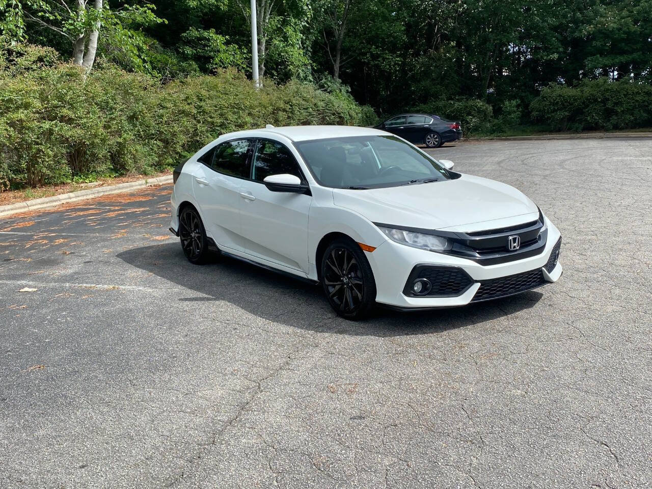 Used 2017 Honda Civic Sport image 3