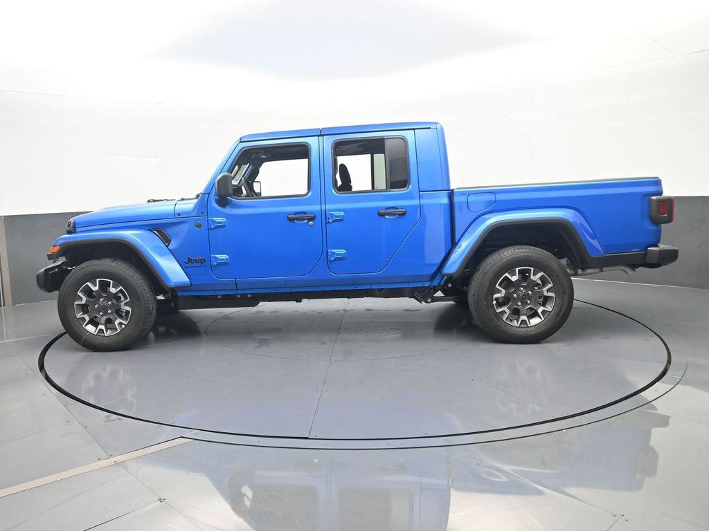 New 2026 Jeep Gladiator Sahara image 3