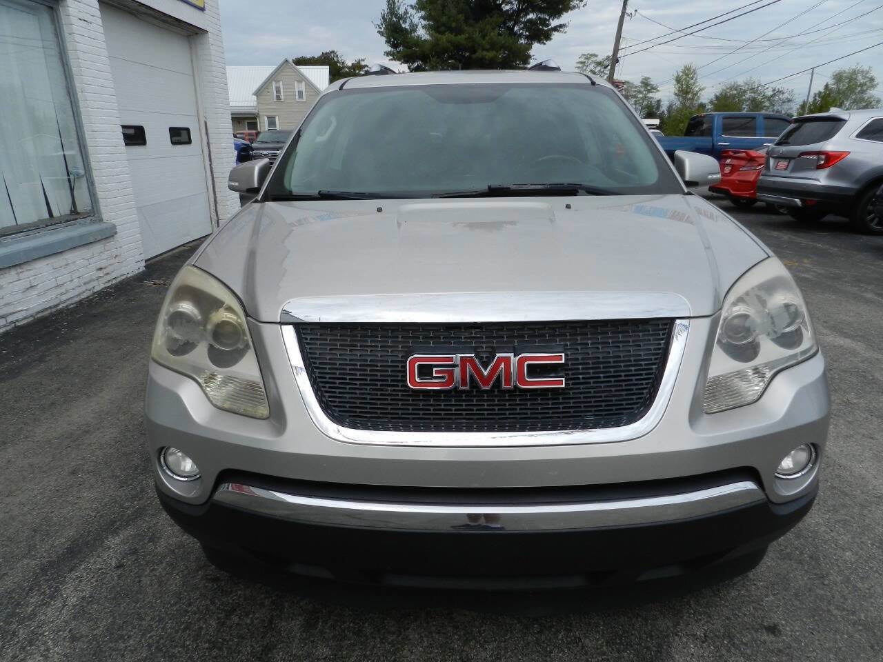 Used 2007 GMC Acadia SLT w/ Trailering Package image 4