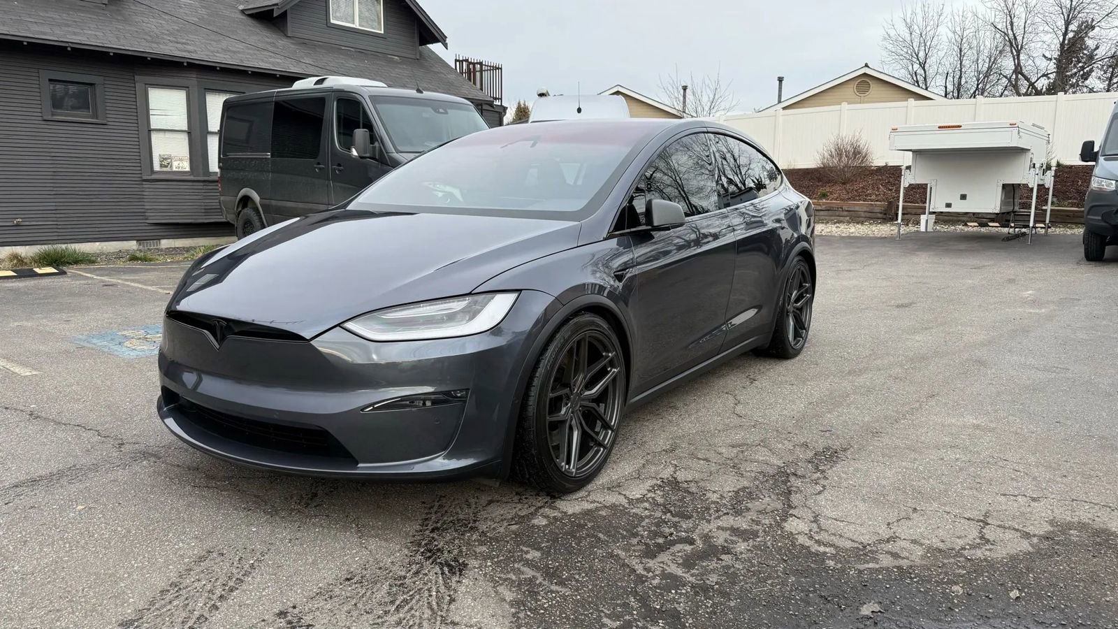 Used 2022 Tesla Model X Plaid image 23
