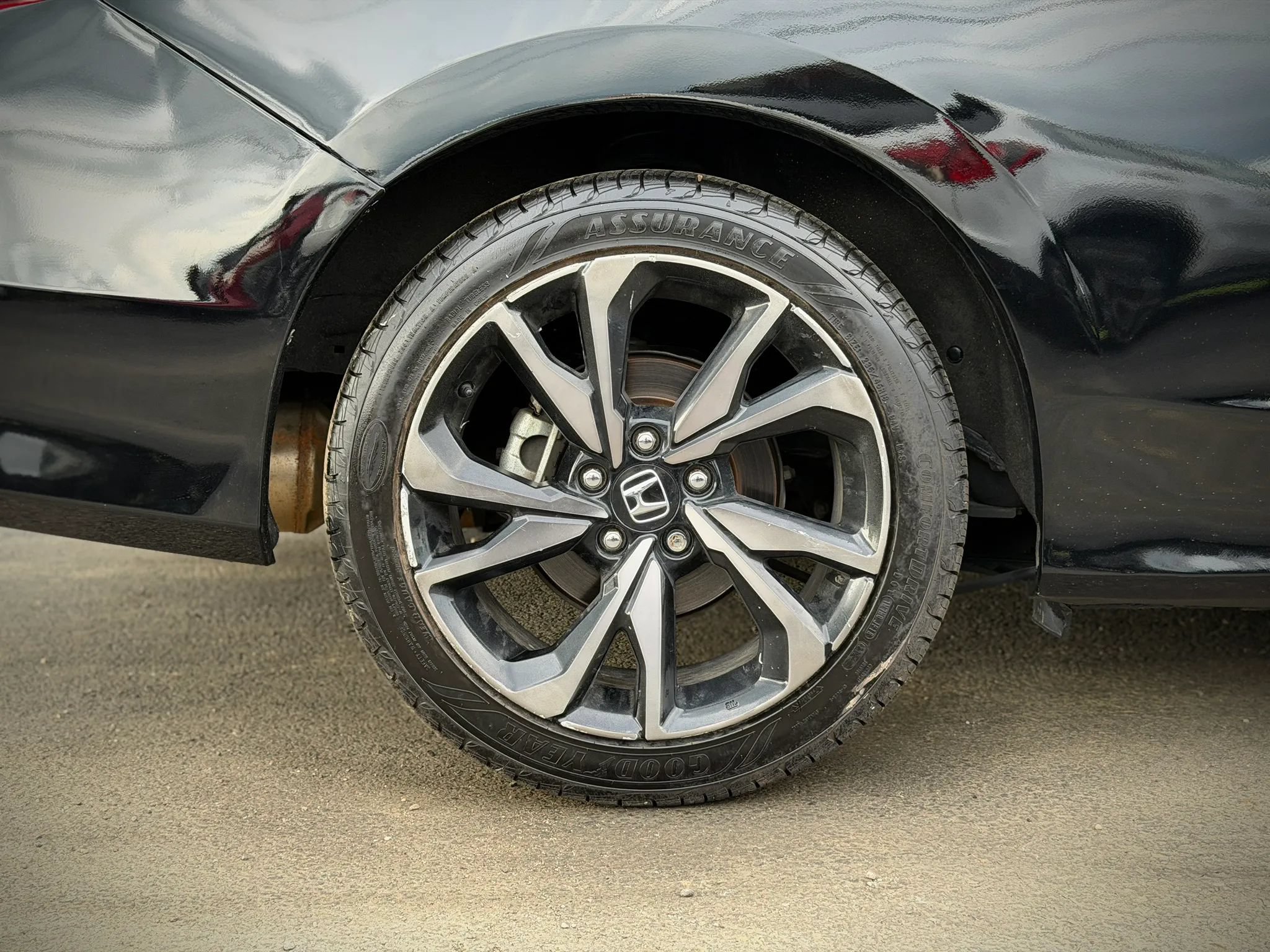 Used 2017 Honda Accord EX-L image 23