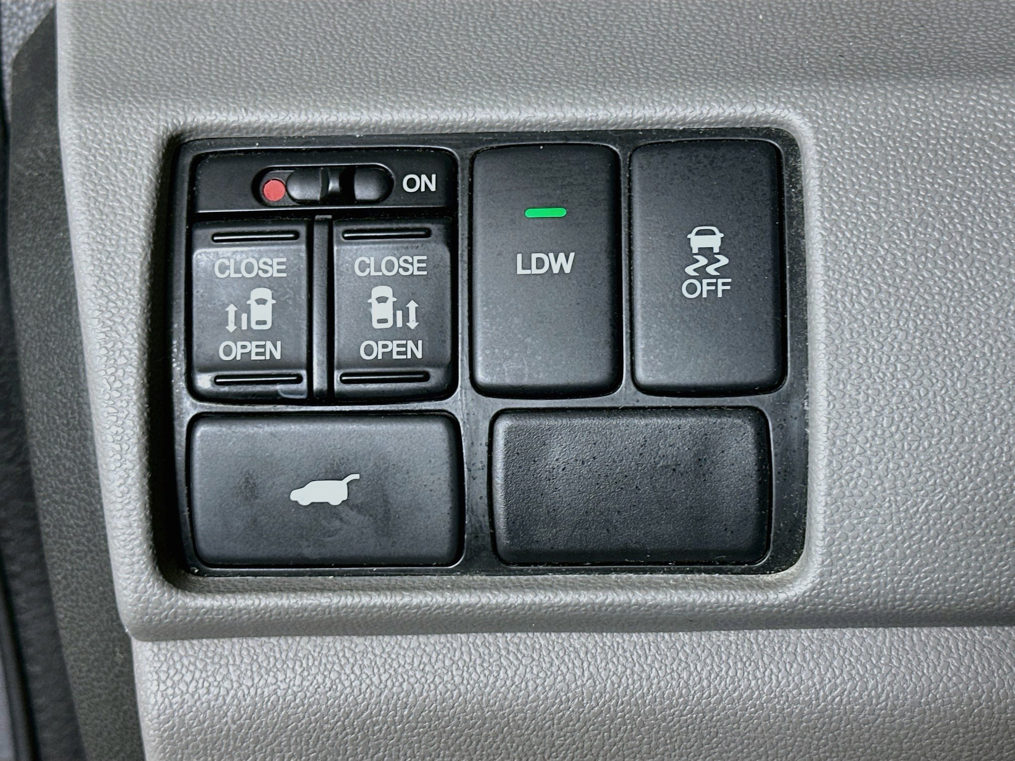 Used 2015 Honda Odyssey EX-L image 17