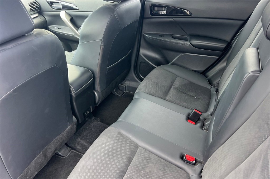 Used 2025 Mitsubishi Eclipse Cross Black Edition image 15