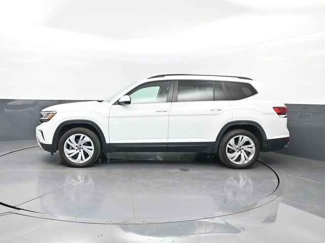 Used 2021 Volkswagen Atlas SE w/ Towing Package FWD image 2