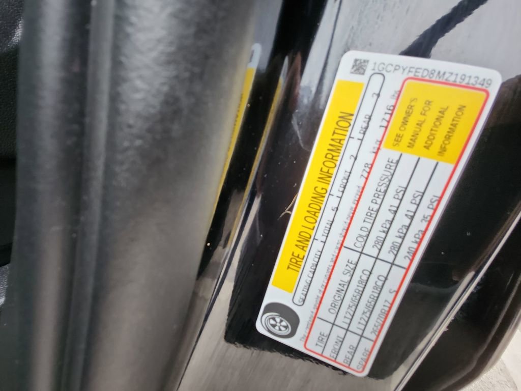 Certified 2021 Chevrolet Silverado 1500 LT Trail Boss w/ Convenience Package II image 38