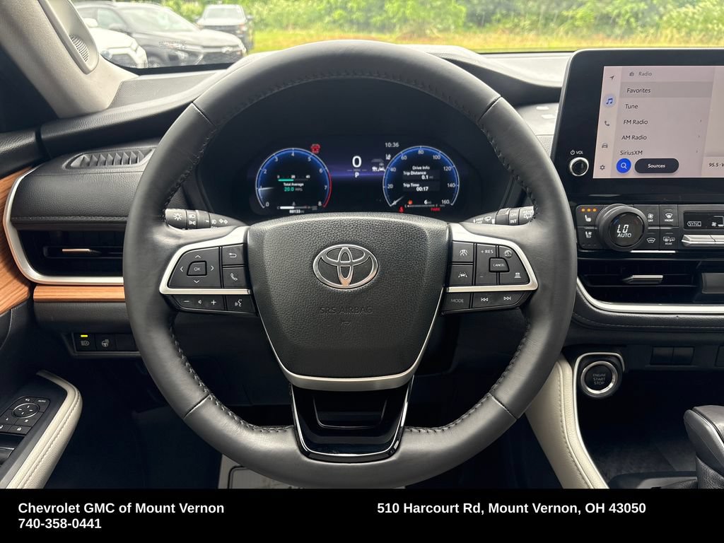 Used 2024 Toyota Grand Highlander FWD image 17