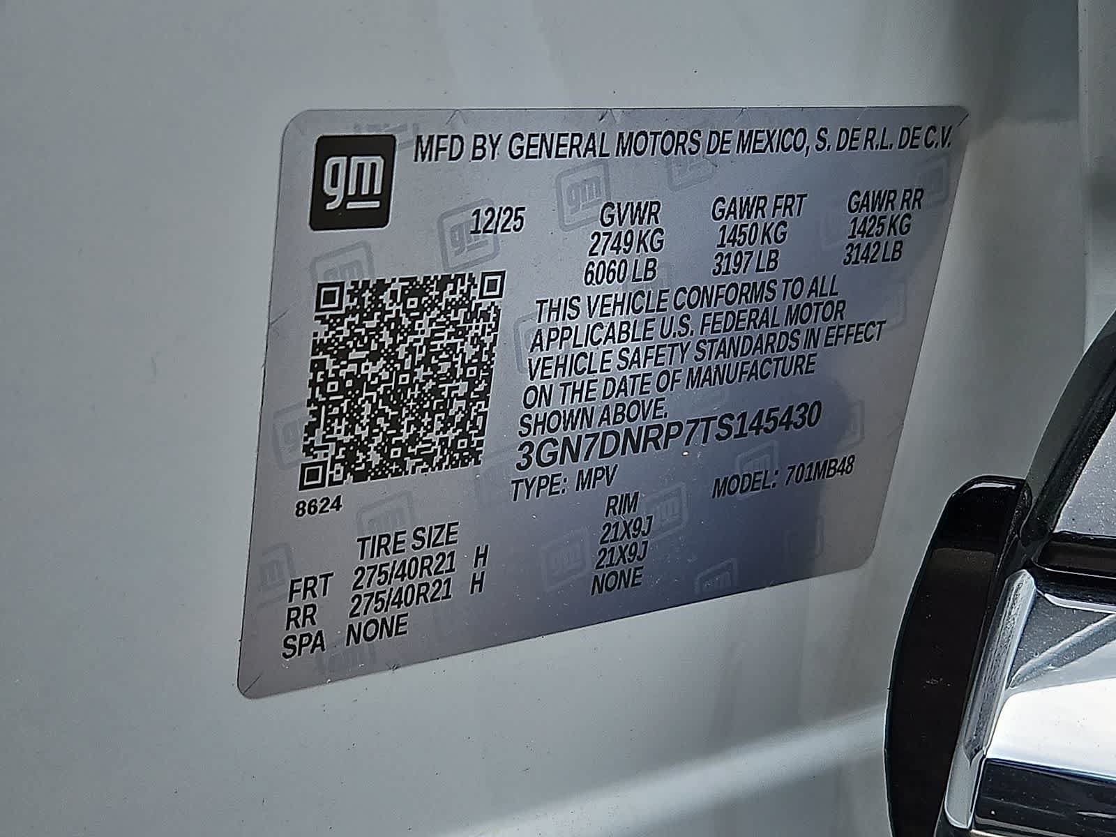 New 2026 Chevrolet Equinox EV LT w/ Convenience Package II FWD image 24