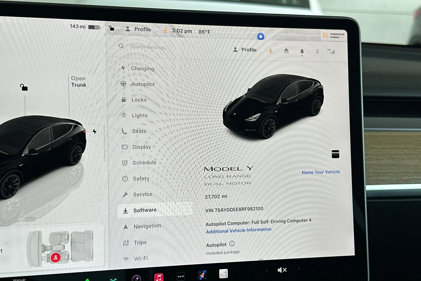 Used 2024 Tesla Model Y Long Range image 28