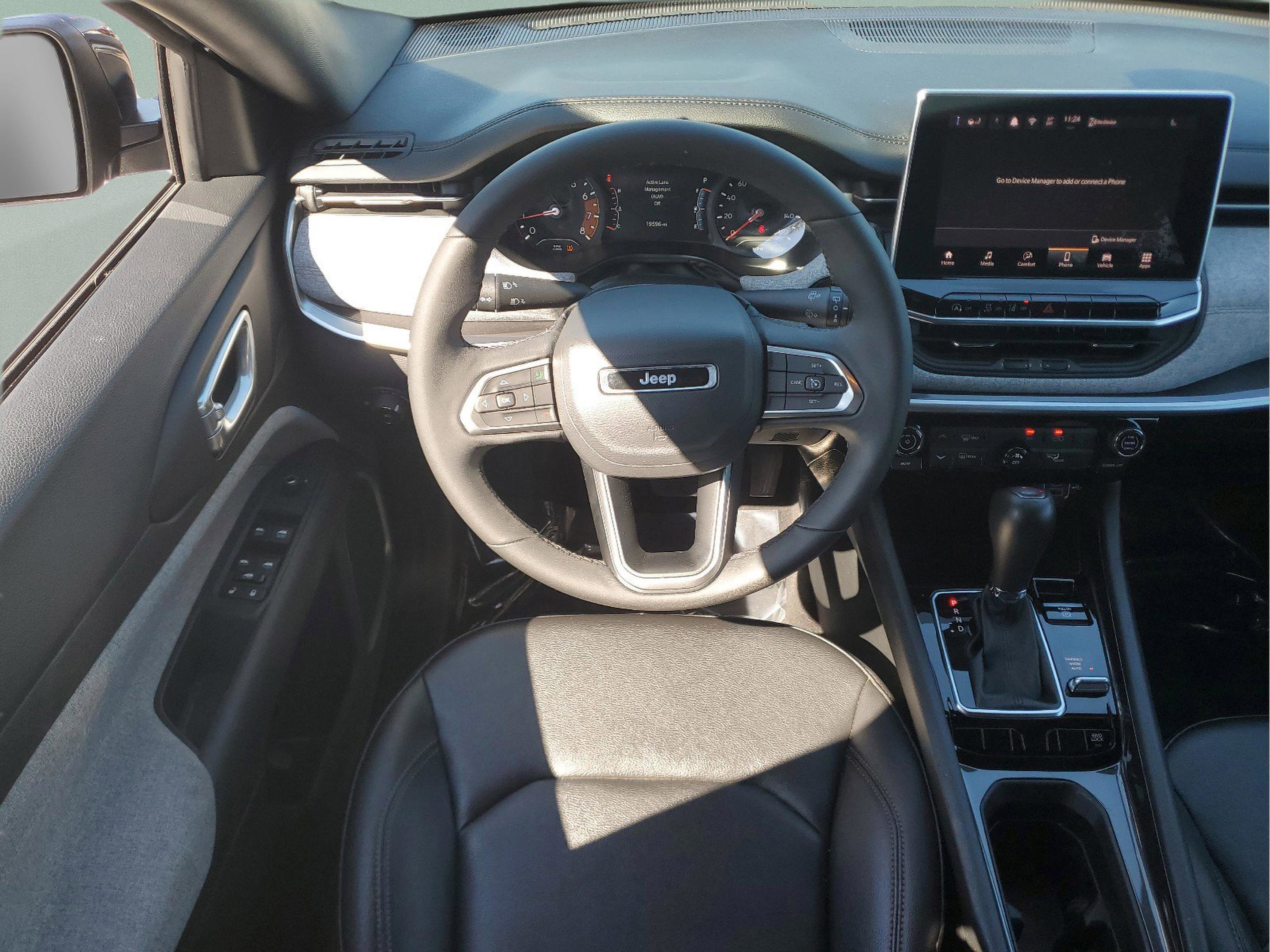 Certified 2024 Jeep Compass Latitude image 15