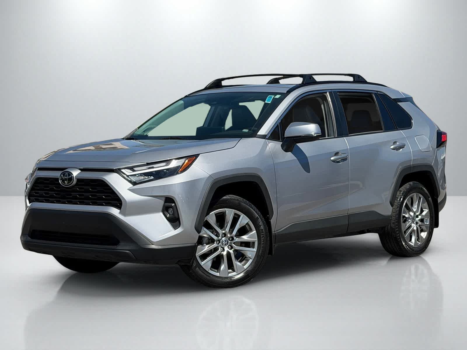 Used 2023 Toyota RAV4 XLE Premium AWD/4WD image 1