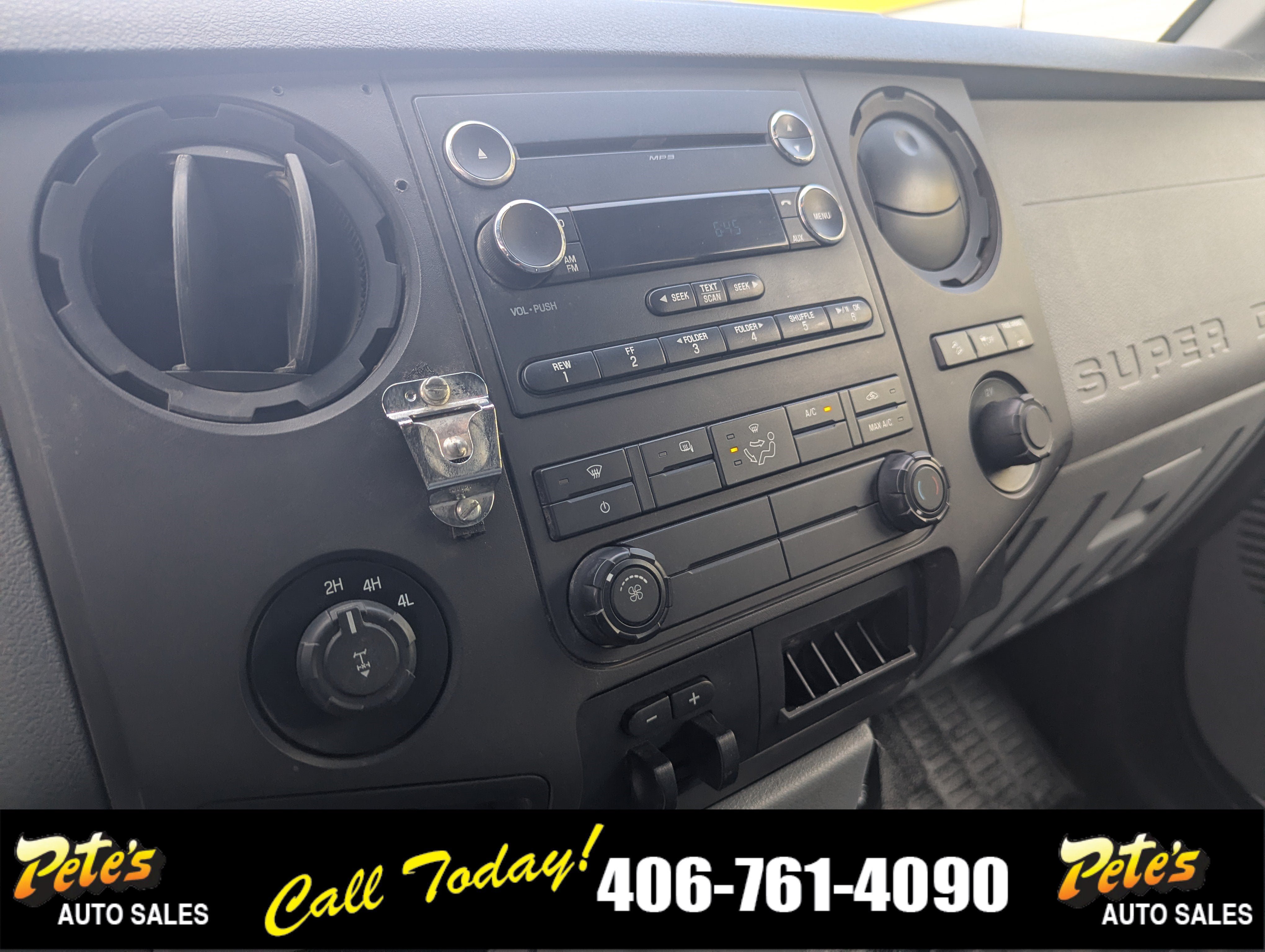 Used 2015 Ford F250 XL w/ Power Equipment Group AWD/4WD image 25