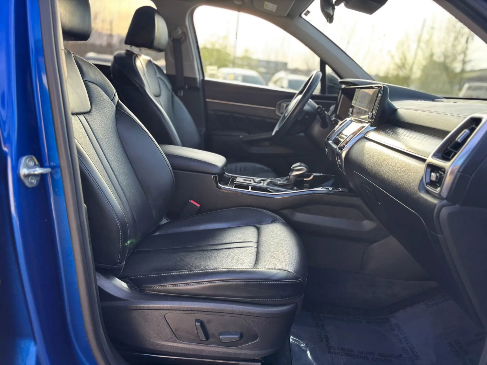 Used 2022 Kia Sorento SX image 25