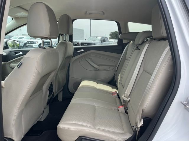 Used 2017 Ford Escape SE w/ Equipment Group 201A FWD image 6
