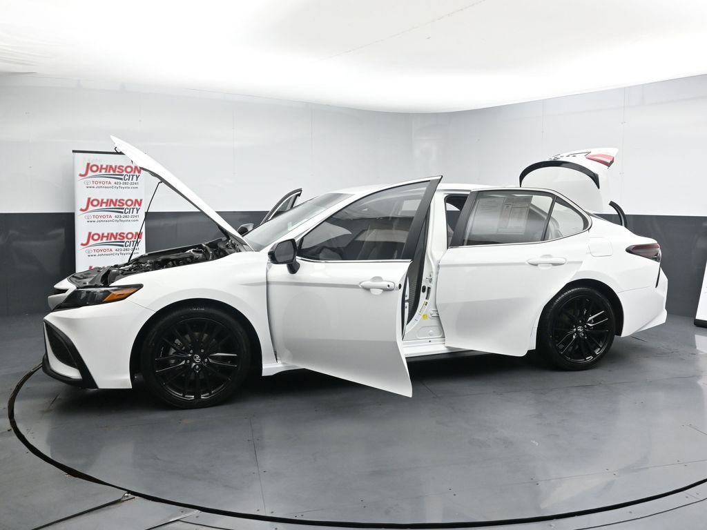 Used 2024 Toyota Camry SE w/ Blackout Package (TMS) AWD/4WD image 43