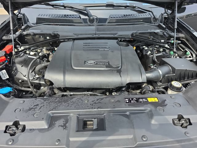 Used 2024 Land Rover Defender 110 S AWD/4WD image 30