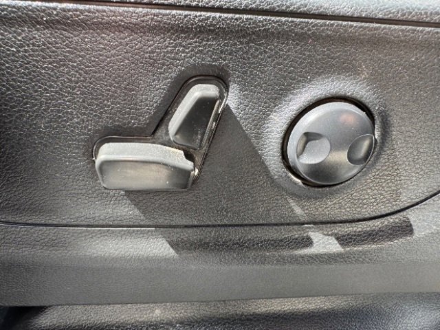 Used 2022 RAM 1500 Big Horn image 21