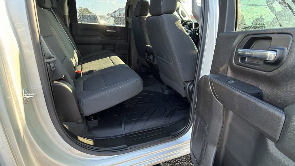 Certified 2022 Chevrolet Silverado 2500 LT w/ Convenience Package image 18