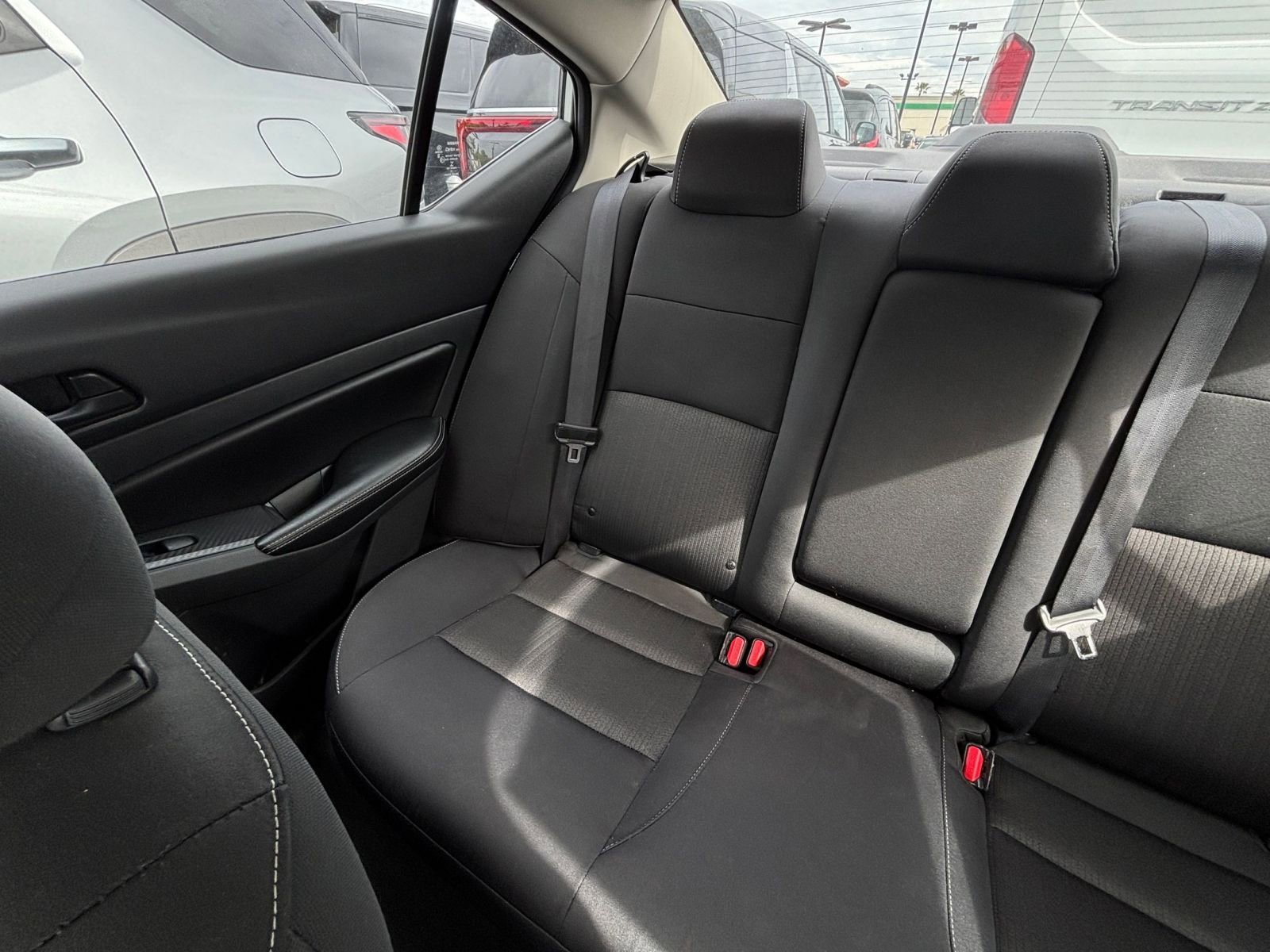 Used 2025 Nissan Altima 2.5 SV FWD image 41
