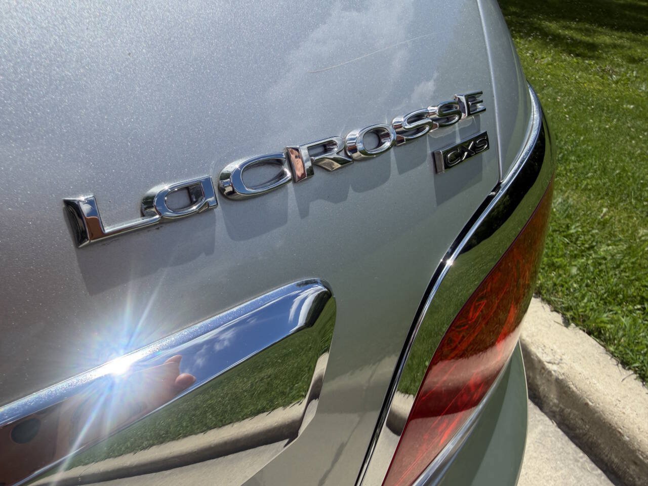 Used 2010 Buick LaCrosse CXS w/ Touring Package FWD image 25