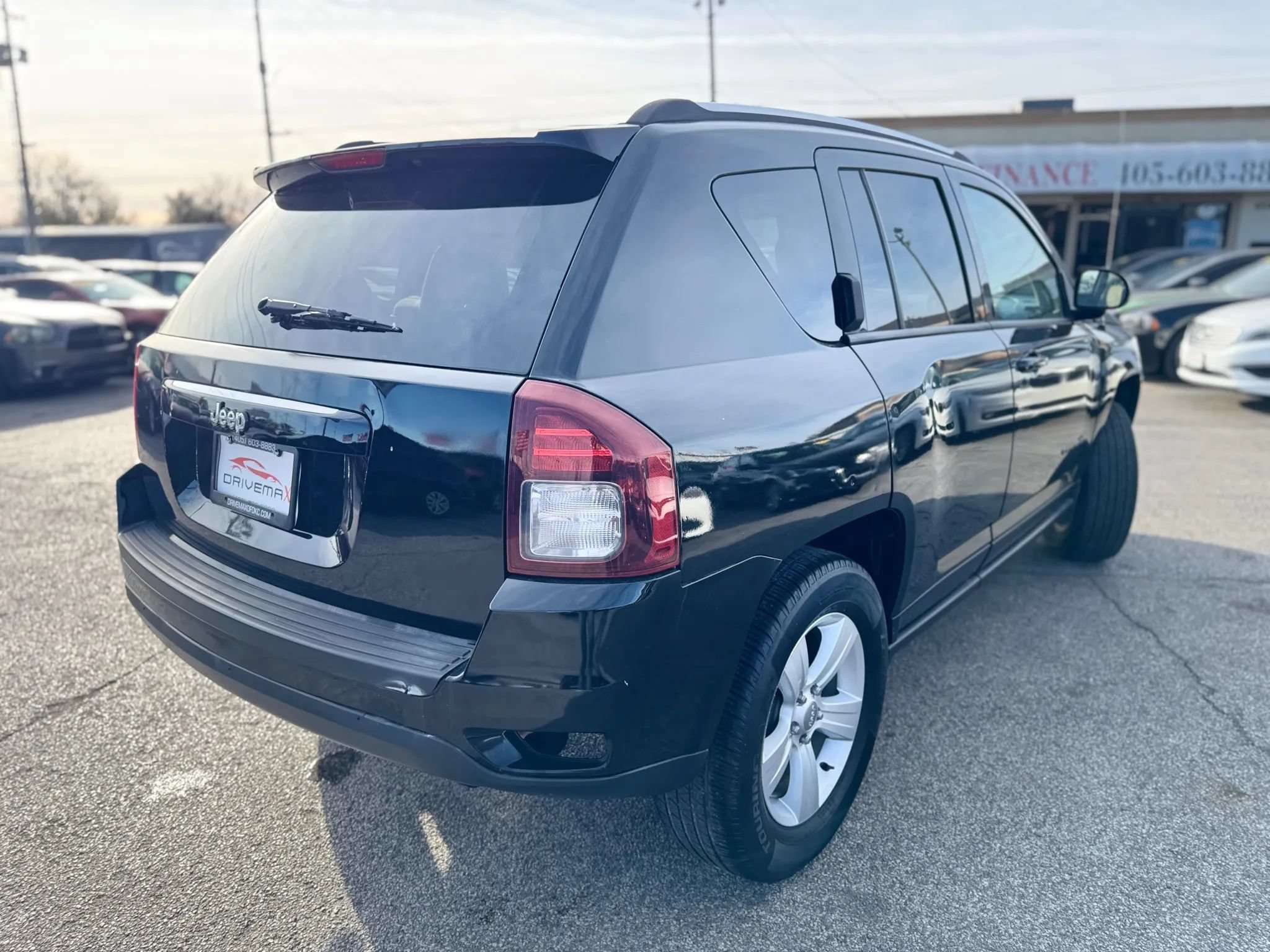 Used 2014 Jeep Compass Sport w/ Power Value Group FWD image 3