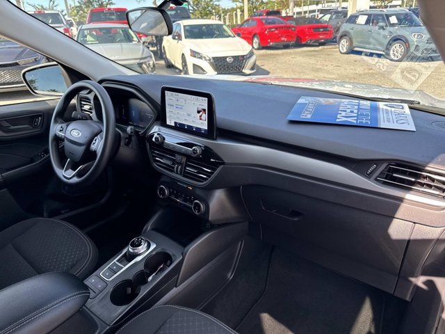 Used 2025 Ford Escape Active image 18