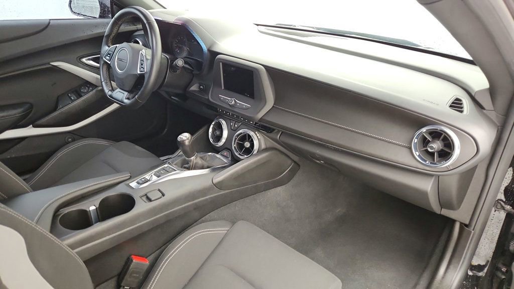 Used 2022 Chevrolet Camaro LS image 22