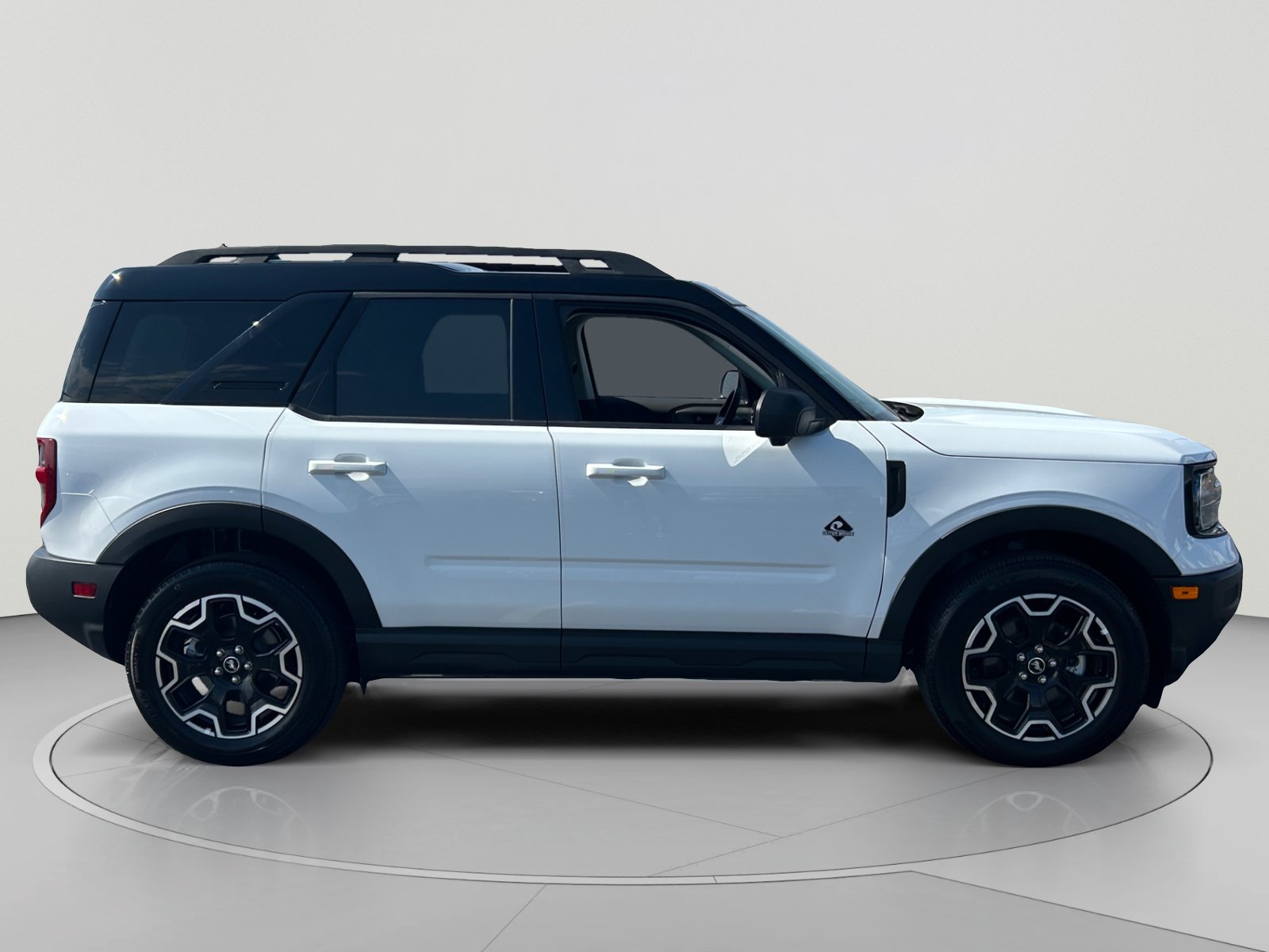 Used 2025 Ford Bronco Sport Outer Banks w/ Outer Banks Tech Package+ AWD/4WD image 6