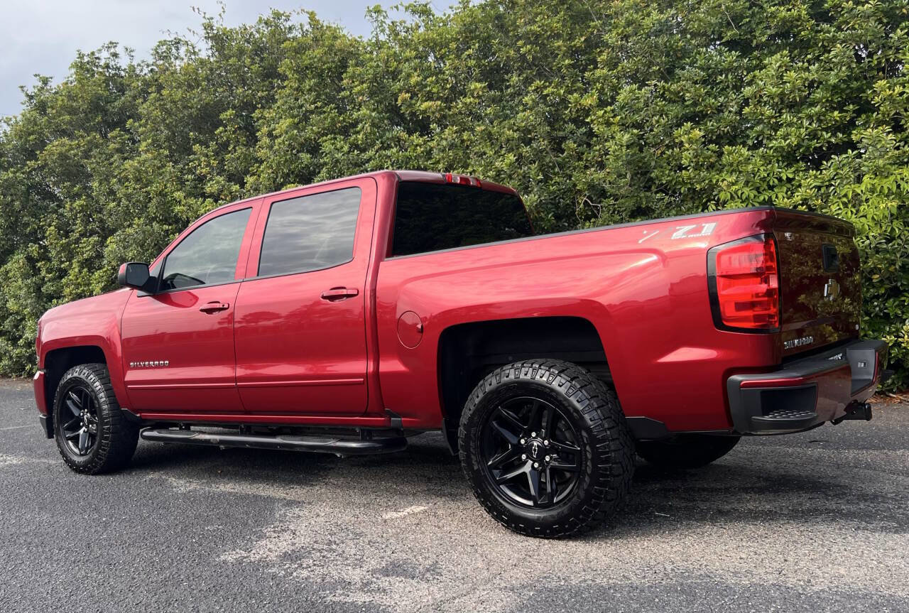 Used 2018 Chevrolet Silverado 1500 LT w/ All Star Edition image 5