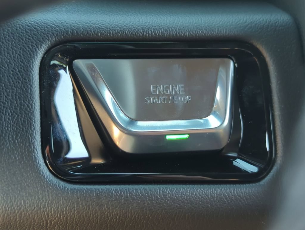 New 2026 GMC Yukon XL Denali AWD/4WD image 16