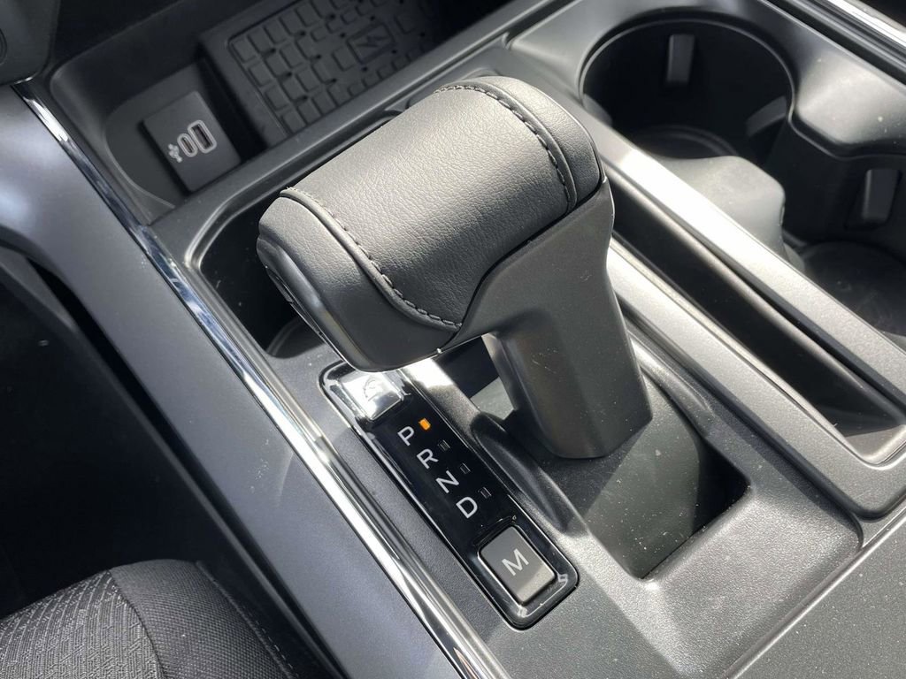 New 2026 Ford F150 XLT w/ Equipment Group 302A MID image 30