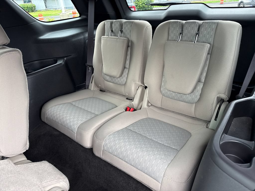 Used 2013 Ford Explorer XLT FWD image 23