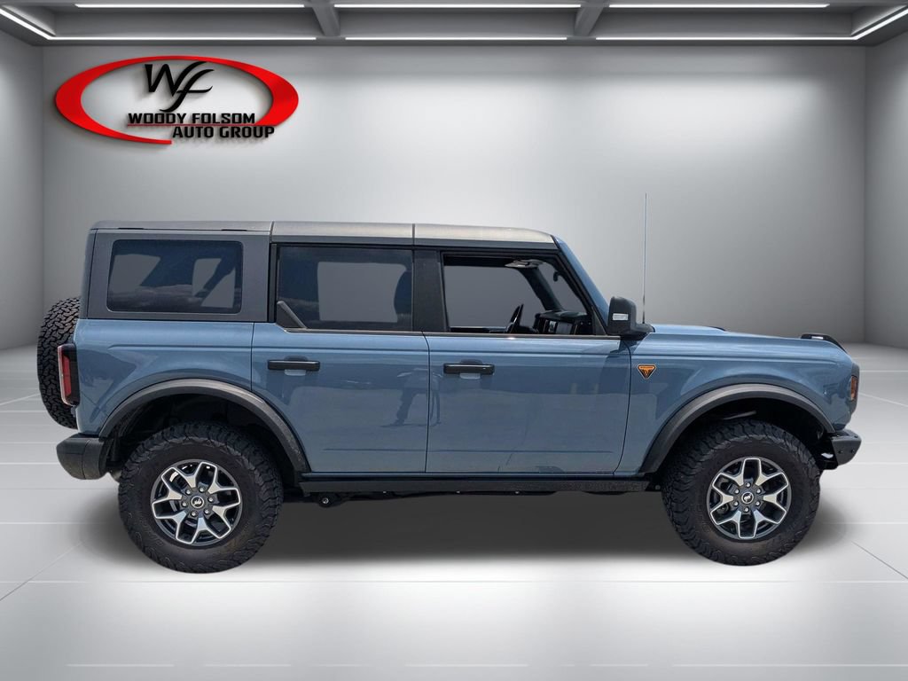 Used 2024 Ford Bronco Badlands AWD/4WD image 2