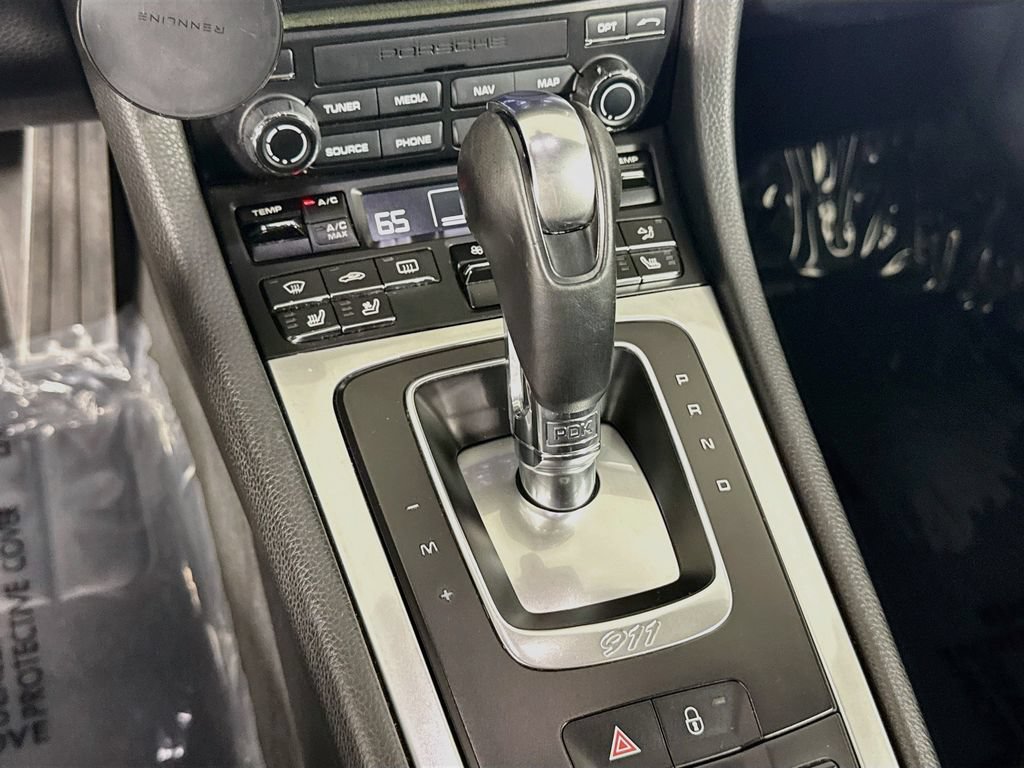 Certified 2017 Porsche 911 Carrera RWD image 18