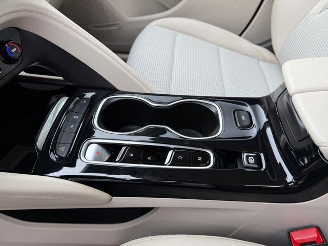 Used 2023 Buick Envision Preferred image 23