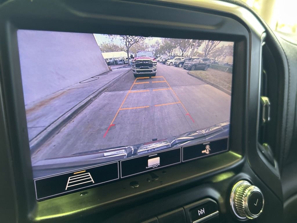 Used 2020 GMC Sierra 1500 AT4 w/ AT4 Premium Package image 10