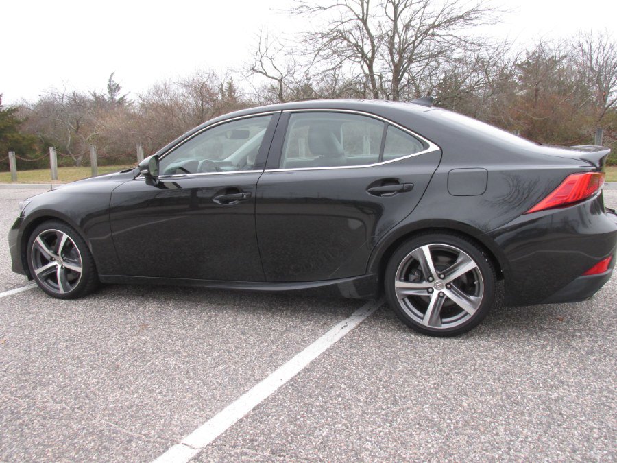 Used 2020 Lexus IS 300 AWD w/ Premium Package image 19