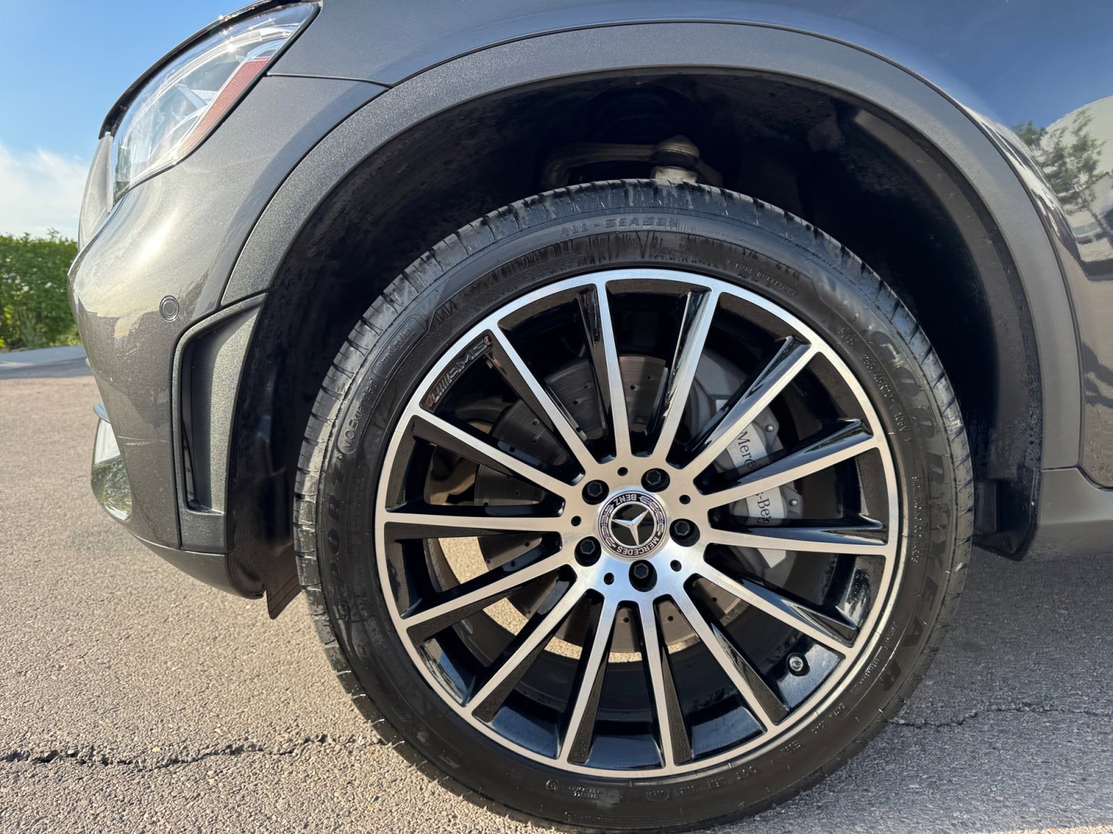 Used 2022 Mercedes-Benz GLC 300 4MATIC Coupe image 25