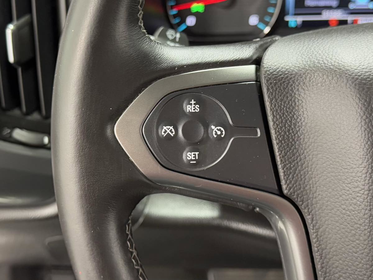 Used 2015 Chevrolet Silverado 1500 LT image 16