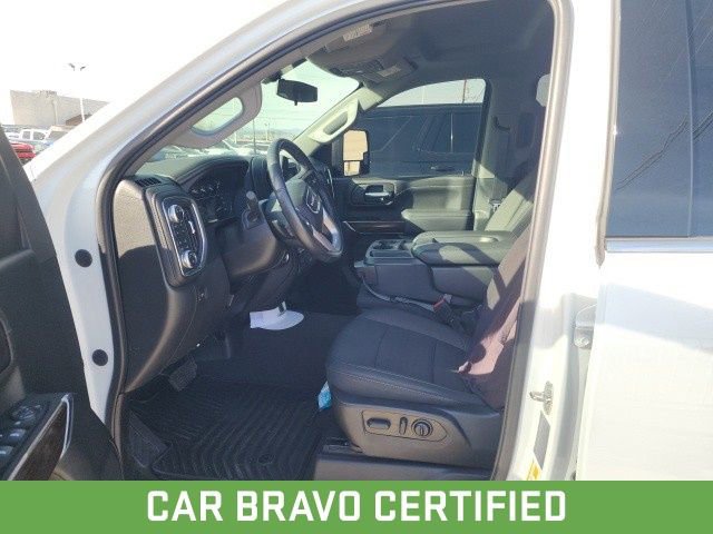Used 2022 GMC Sierra 3500 SLE w/ SLE Value Package AWD/4WD image 11