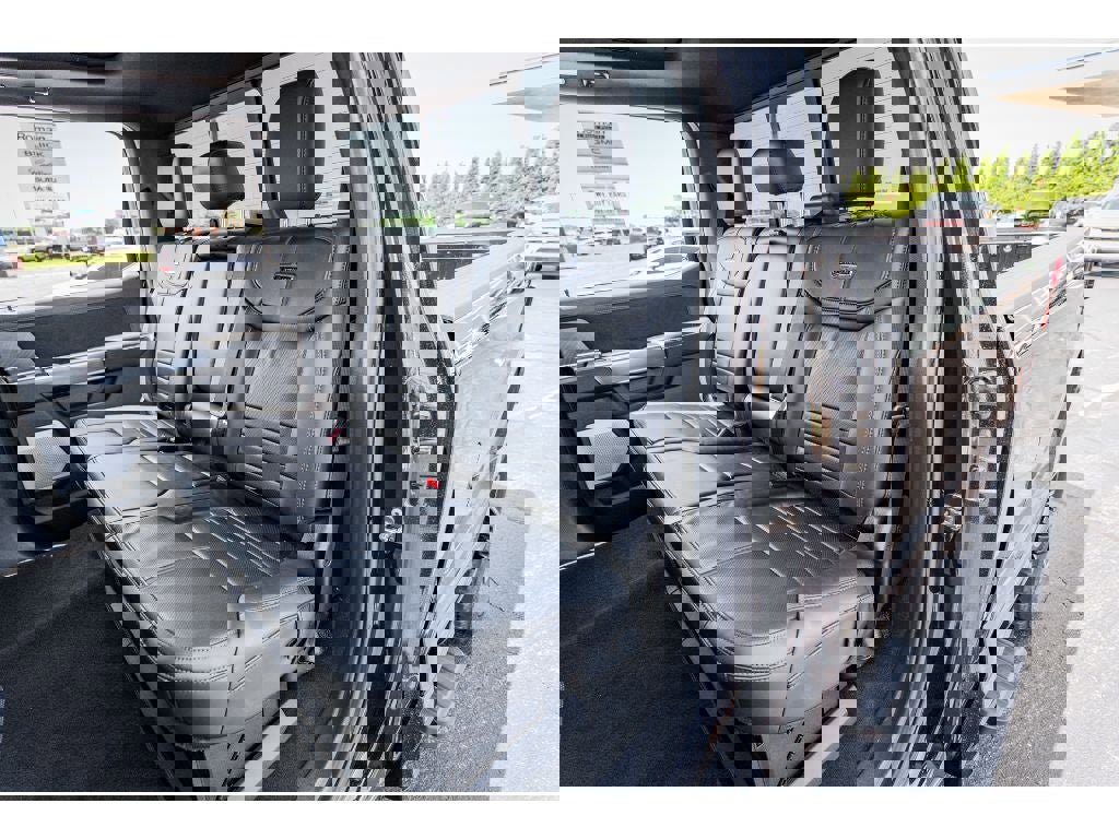New 2025 Ford F250 Platinum image 24