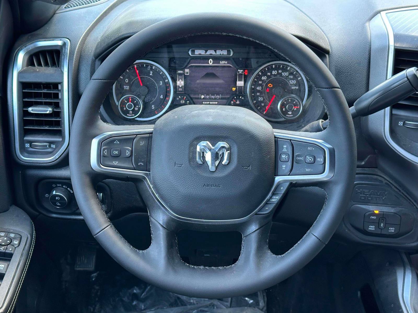 Used 2025 RAM 2500 Big Horn AWD/4WD image 12