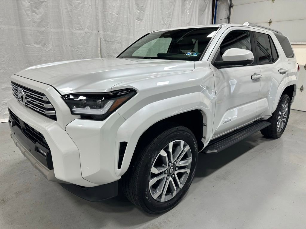Used 2025 Toyota 4Runner Limited AWD/4WD image 3
