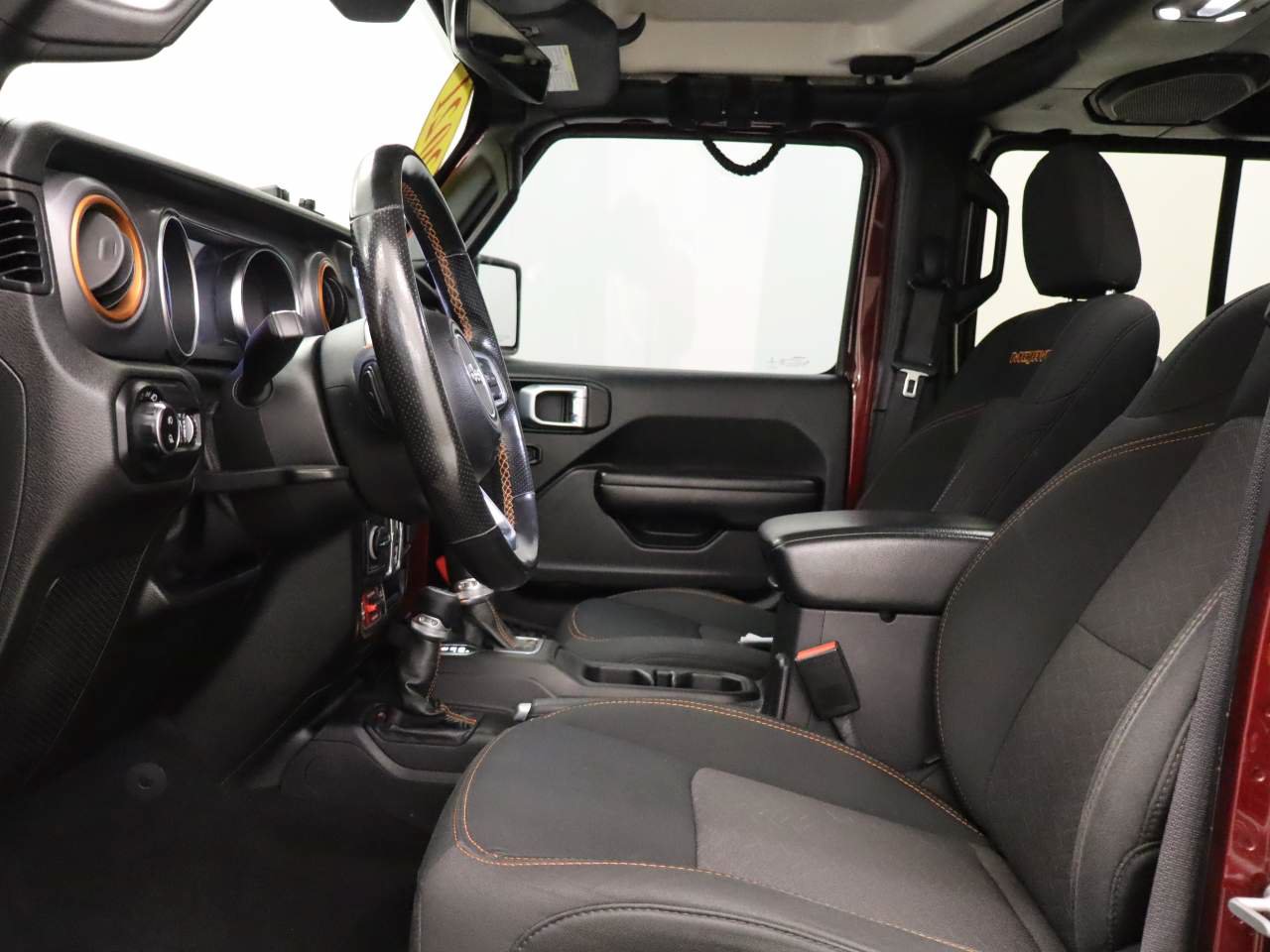 Used 2021 Jeep Gladiator Mojave AWD/4WD image 15
