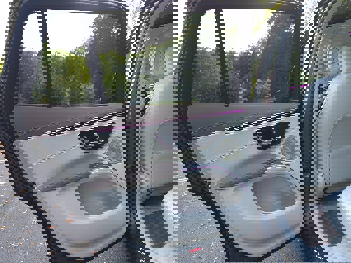 Used 2023 Mercedes-Benz EQS 450+ SUV image 34