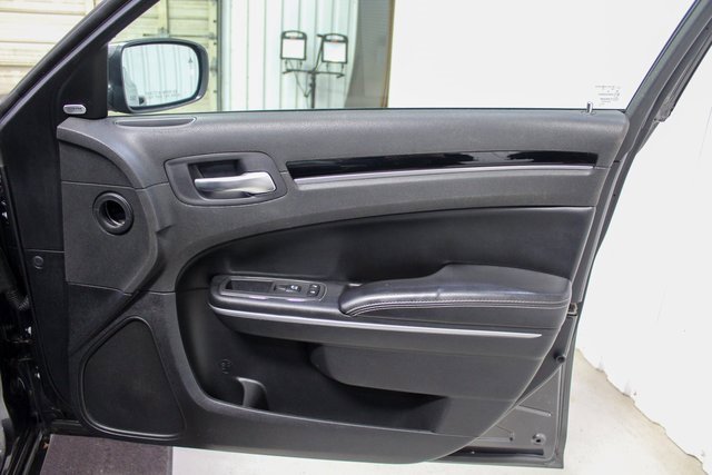 Used 2021 Chrysler 300 S image 13