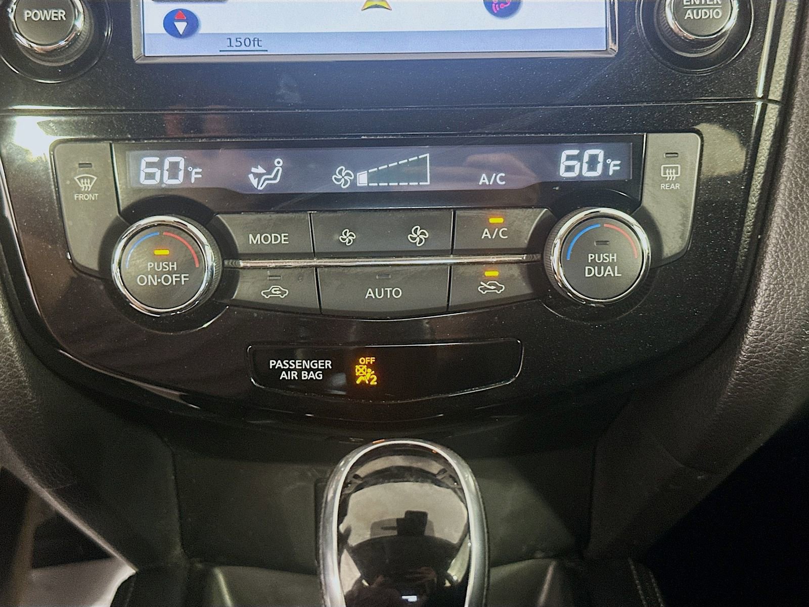 Used 2017 Nissan Rogue Sport SL w/ SL Premium Package FWD image 16