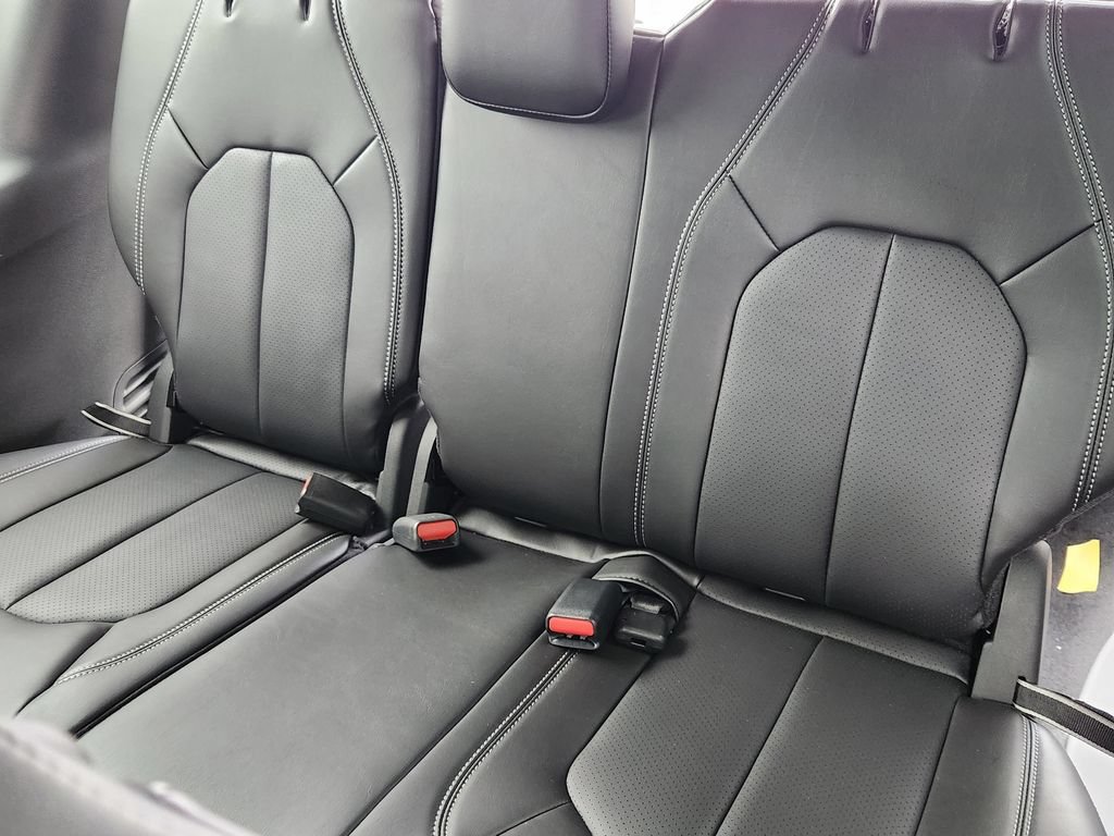 New 2026 Chrysler Pacifica Select FWD image 11